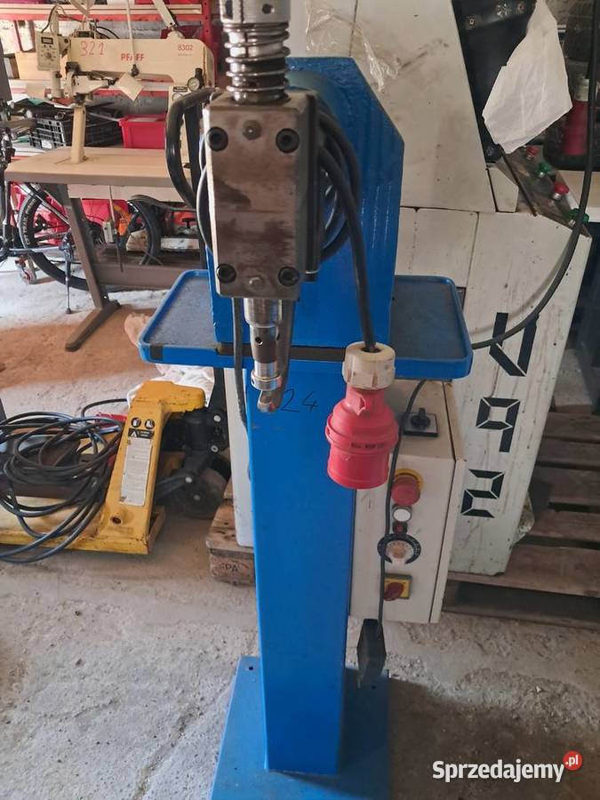 poklepywarka maszyna obuwnicza