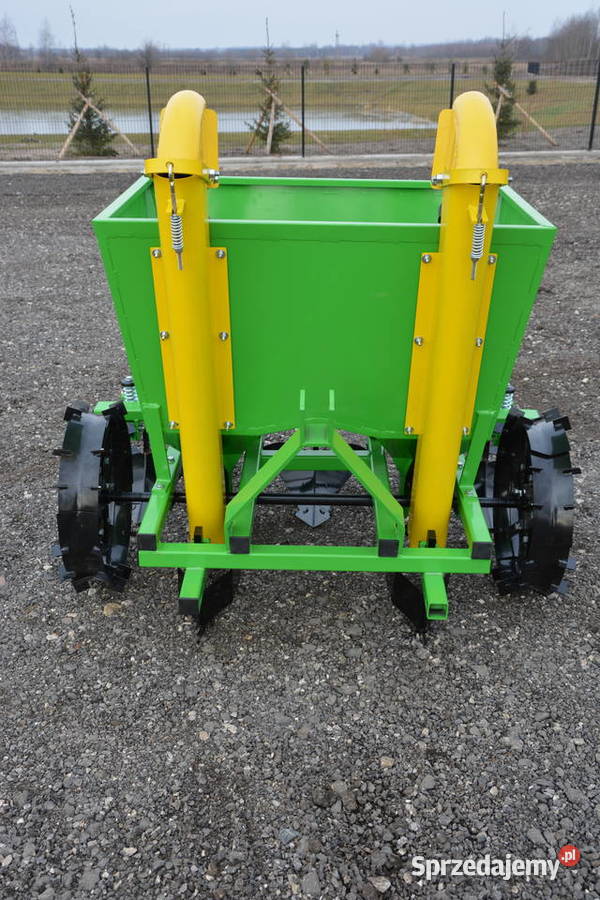 S330 Sadzarka do ziemniaków 2 rzędowa Metalowe Bełchatów sprzedam
