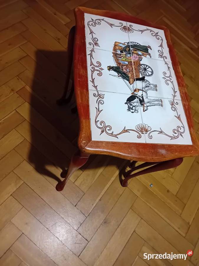 3 piękne stoliki wsuwane w siebie Kafelki Scenki warmińsko-mazurskie Elbląg sprzedam