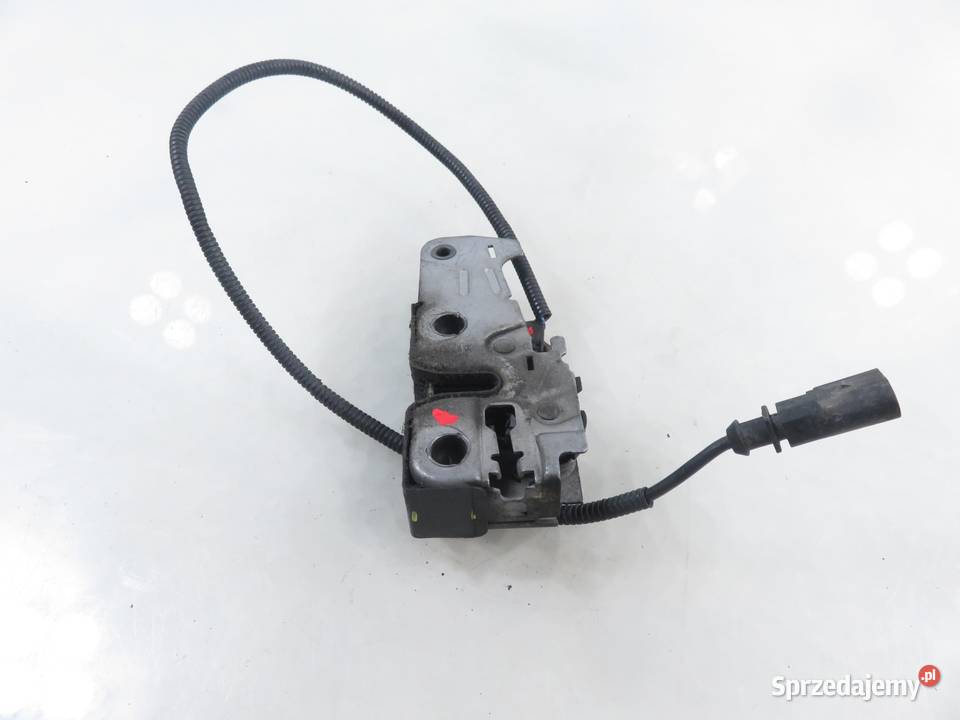 ZAMEK MASKI VW TIGUAN 5N 5N0823509B osobowe