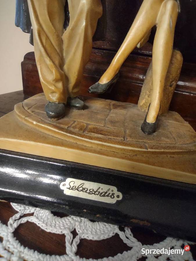 Stara figurka Kobieta i mężczyzna SEBASTIDIS Gniezno sprzedam