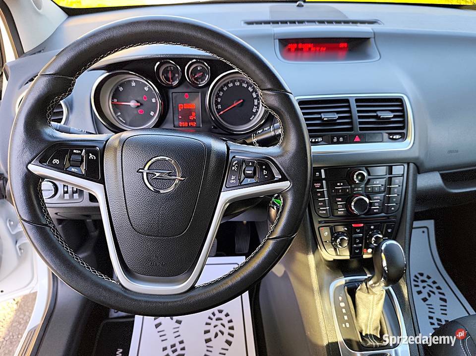 Opel Meriva 17 CDTI Automatik Active 1686cm3 Meriva