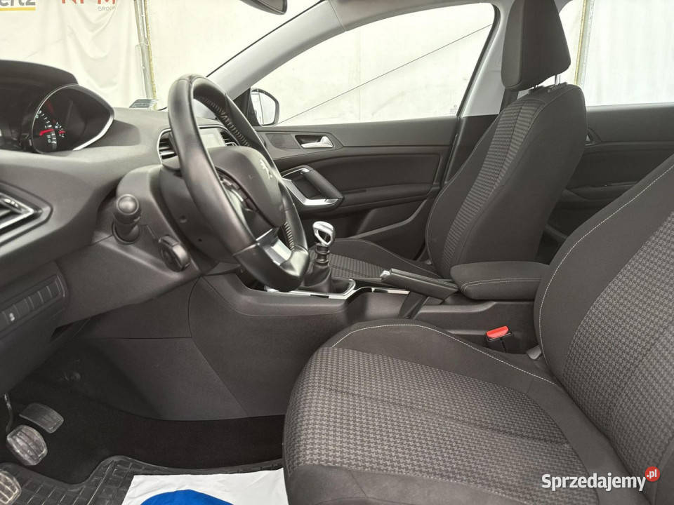 Peugeot 308 SW 15 Bluehdi130 Active Salon wielofunkcyjna kierownica Warszawa sprzedam