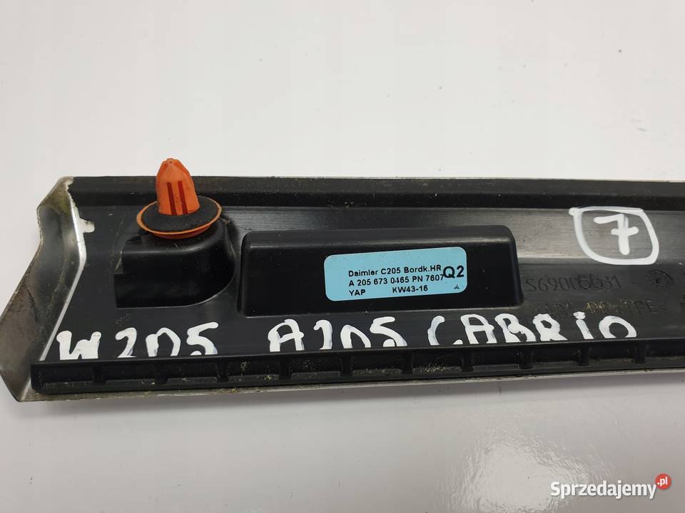 Mercedes A205 W205 Cabrio TYLNA LISTWA SZYBY Kpl Uszczelki szyb Rudka