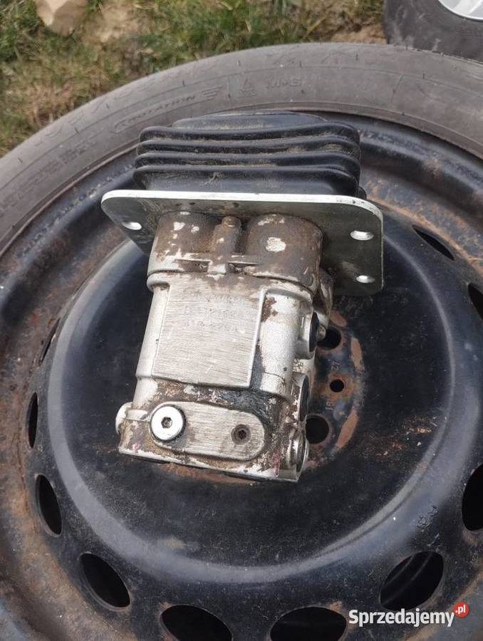 Zawór kierunku jazdy CAT 4162294 SGE