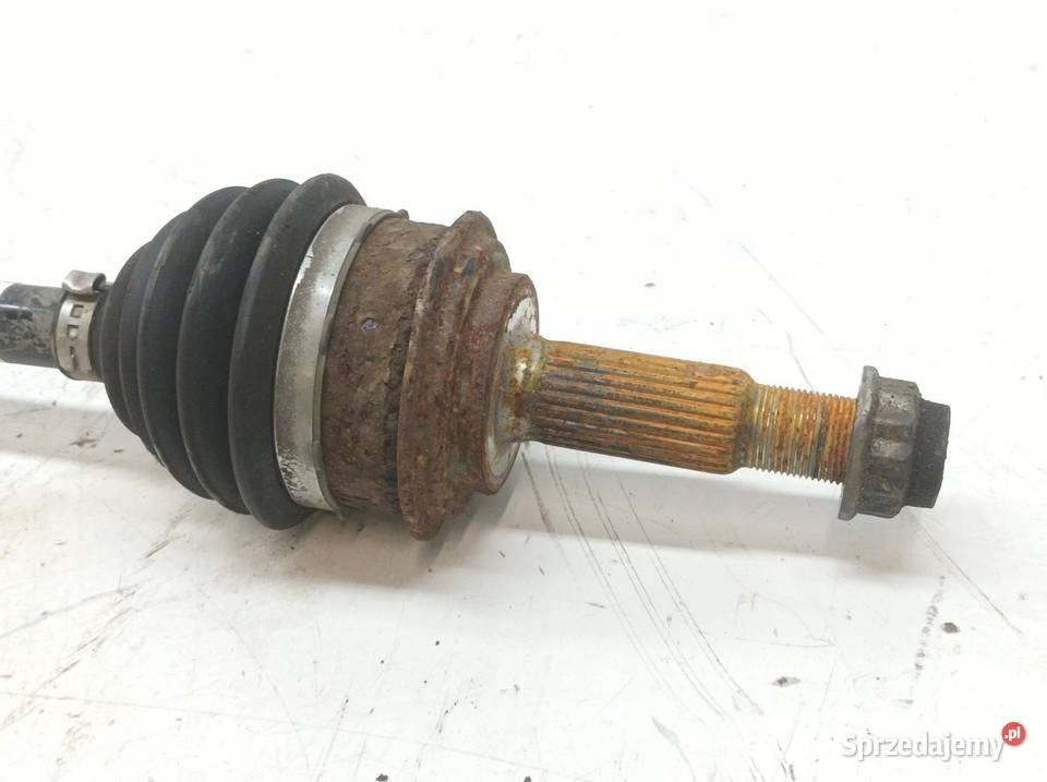 PÓŁOŚ 434100D341 PRAWY PRZÓD 10 B Toyota Yaris sprzedam