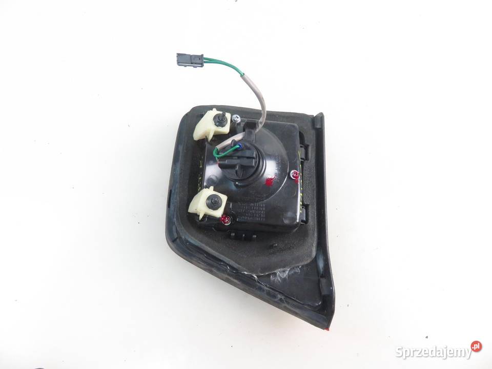 LAMPA PRAWA TYLNA KLAPA CHEVROLET ORLANDO J309 osobowe