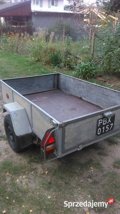 Przyczepka samochodowa dwukółka