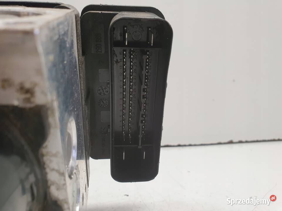 Volvo XC60 POMPA ABS Sterownik 31329139 Układ ABS i ESP Układ hamulcowy Chełm