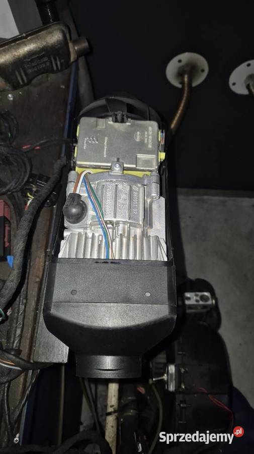 Ogrzewanie postojowe Eberspaecher Airtronic D2 Motoryzacja