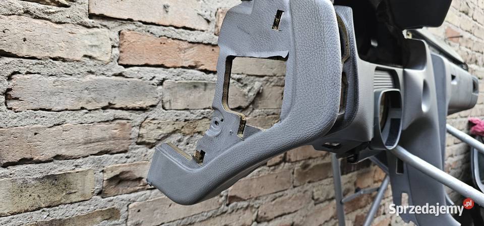 Deska rozdzielcza konsola mercedes w210 lift Pozostałe Zbąszyń