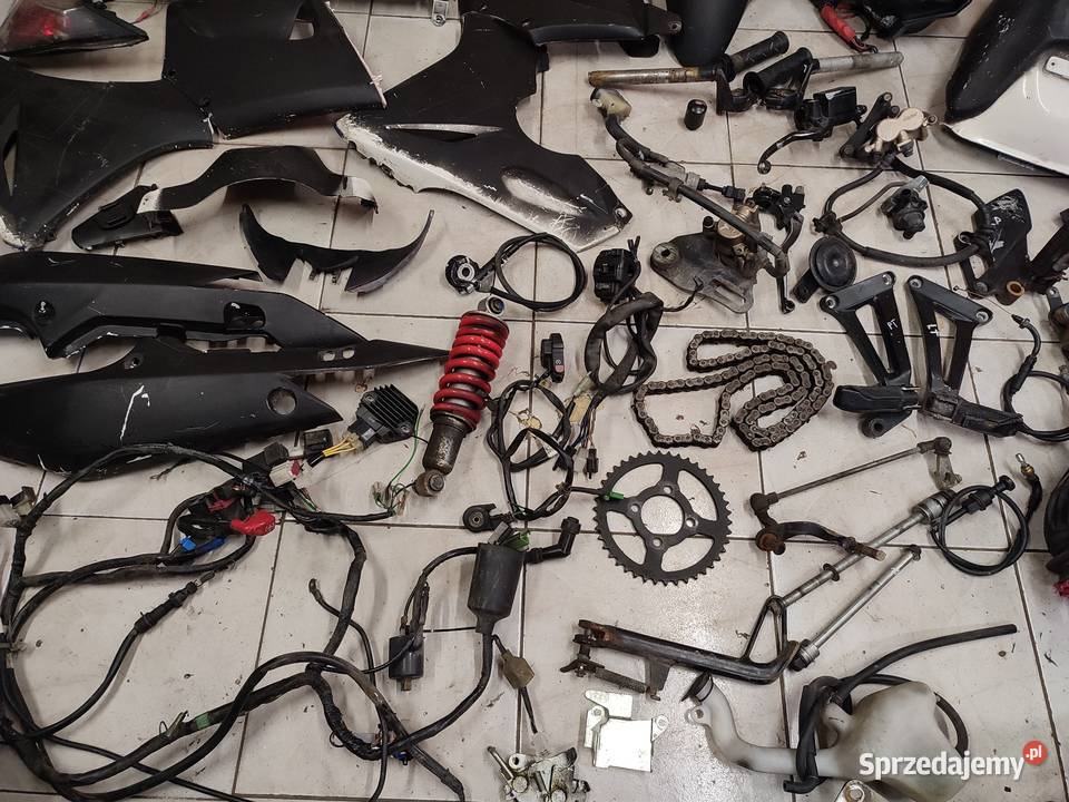 Honda CBR 125 JC34 2004r części lagi lampa bak Pozostałe Jelenia Góra