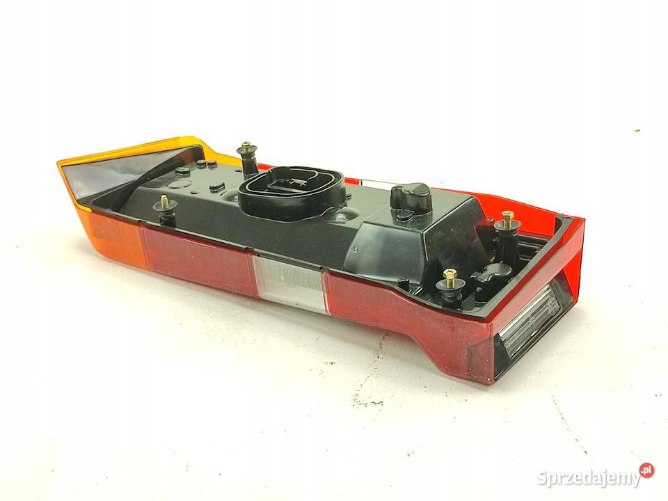 LAMPA PRAWY TYŁ LANCIA Y10 19851996 NOWA MAGNETI Motoryzacja lubelskie