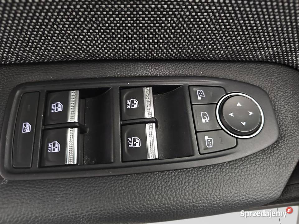 Captur 10 TCe Techno 2024RPakiet Winter Techno