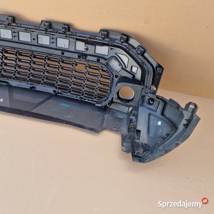 DACIA DUSTER III ZDERZAK PRZÓD 620849896 lubuskie Bieleń