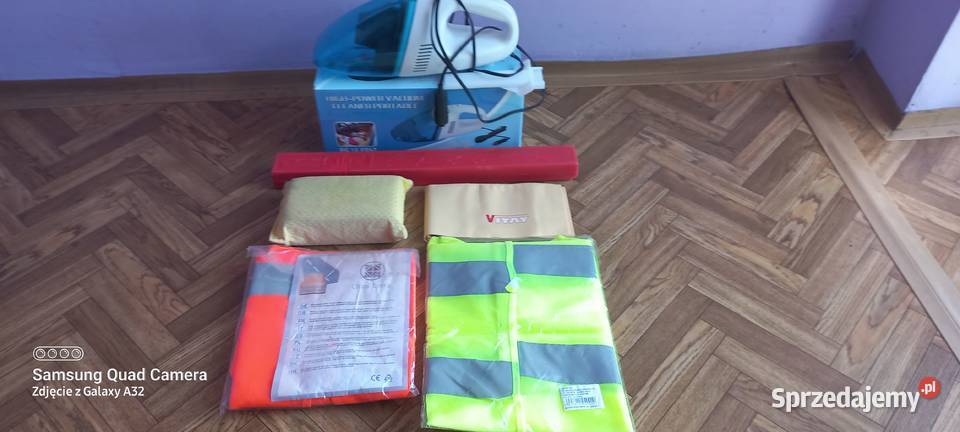Trójkąt ostrzegawczy kamizelka odkurzacz