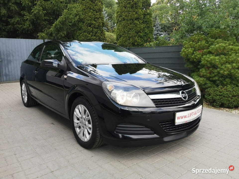 Opel Astra GTC 16 B 116 GTC Klimatronic 116KM Opel Strzegom