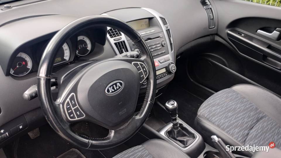 KIA CEED 14 Benzyna Zarejestrowany Ubezpieczony isofix Rzeszów