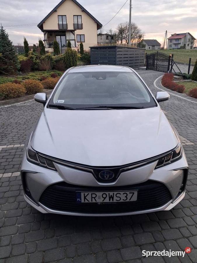 Toyota Corolla 18 hybrid LPG zamiana Rok produkcji 2021 Kraków