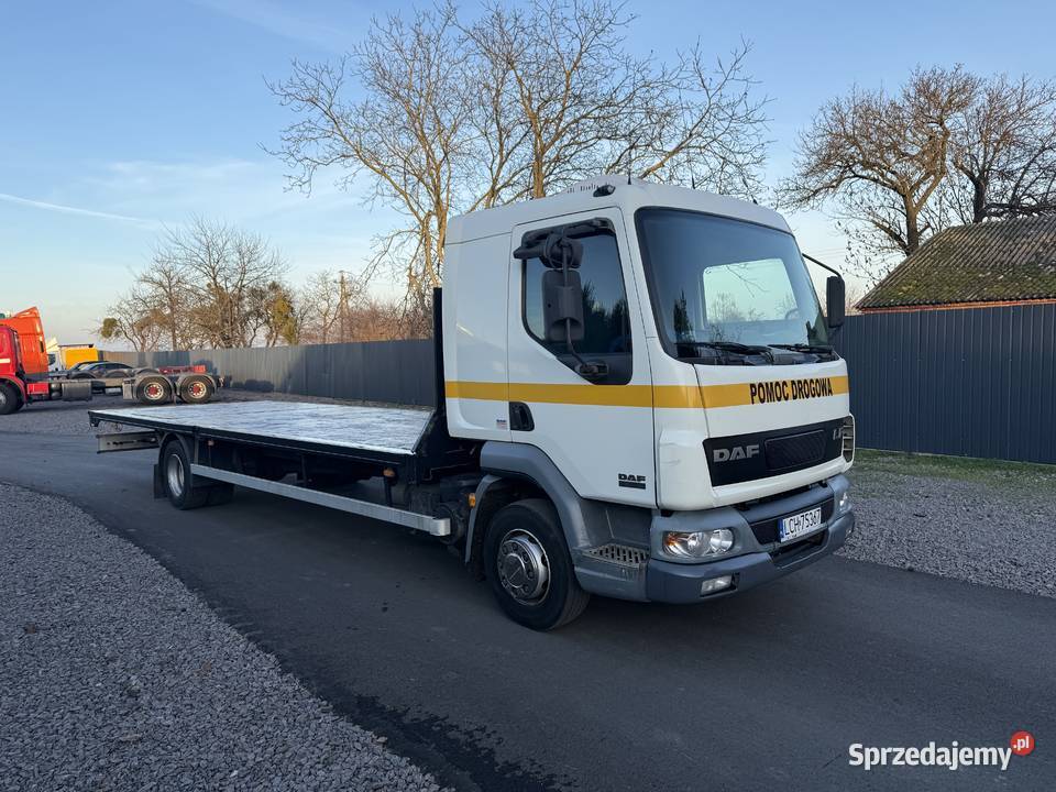 DAF LF 45180 Pomoc drogowa autolaweta Strachosław