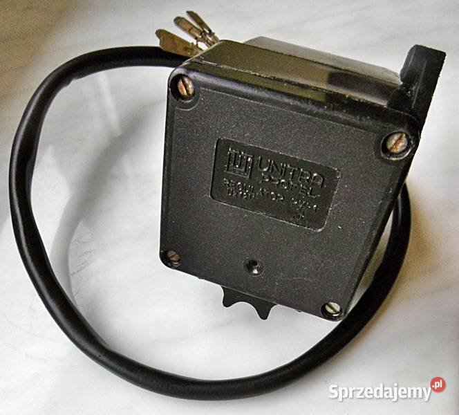 Regulator pracy wycieraczek PW1 12 V Fiat 125 p wyposażenie elektryczne Ostrów Wielkopolski