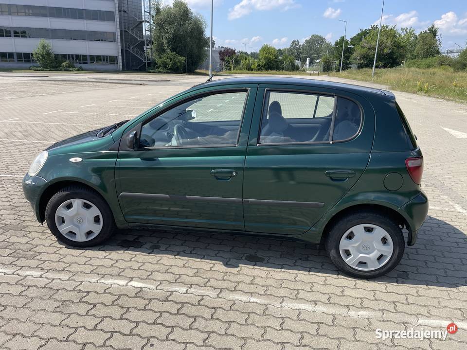 Toyota Yaris oszczędza świeży przegląd Toyota Wrocław