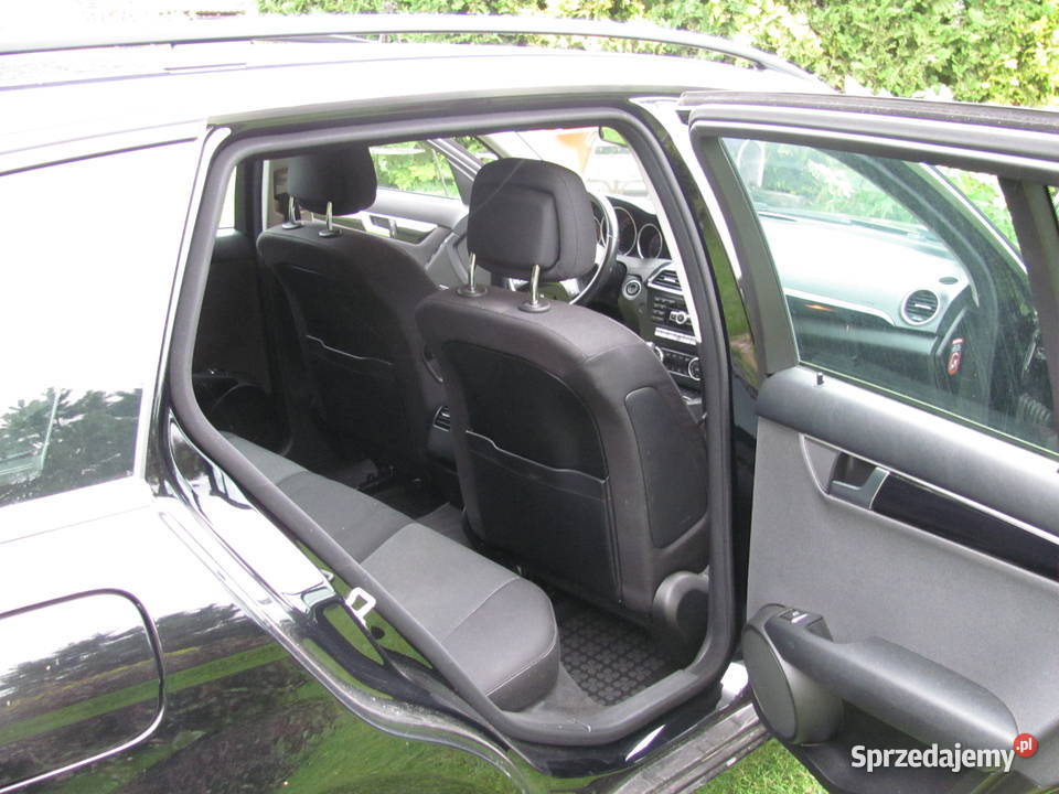 mercedes w 204 lifcie 100 procent bezwypadek Rok produkcji 2014 Kępno