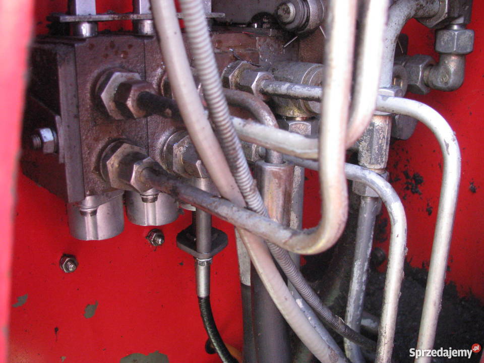 Rozdzielacz hydrauliczny 5 sekcyjny Massey Massey Ferguson Ostrowiec Świętokrzyski