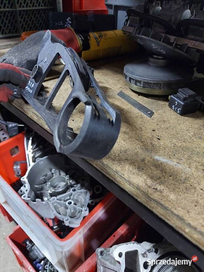 Kawasaki ZZR 1100 ślizg łańcucha guma wahacza dolnośląskie Jelenia Góra