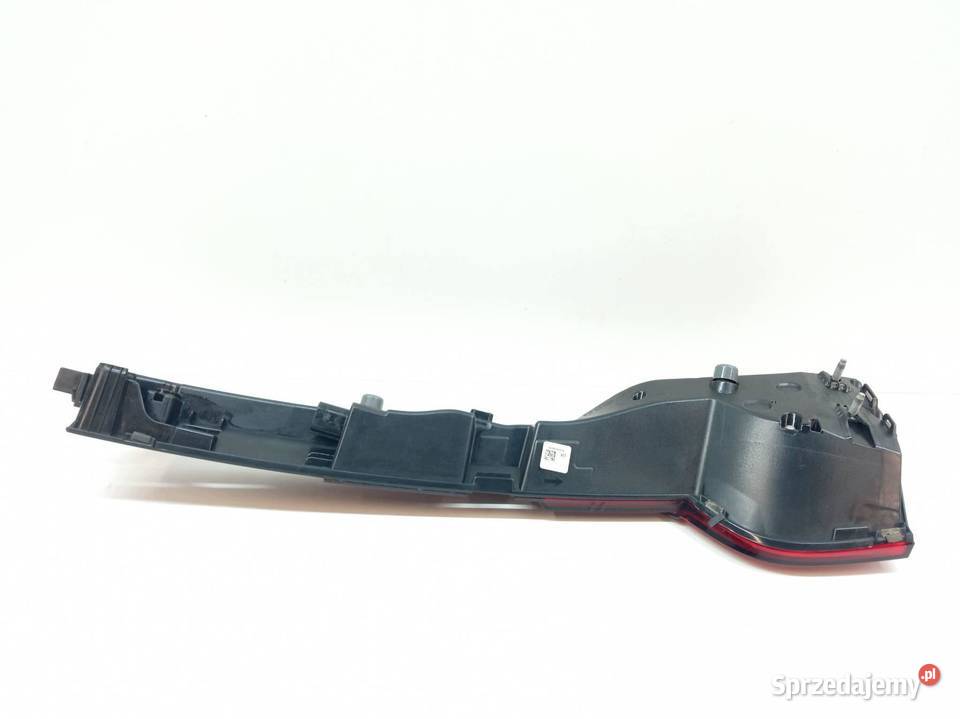 LAMPA TYŁ W KLAPĘ LEWA LED EUROPA 971945207C
