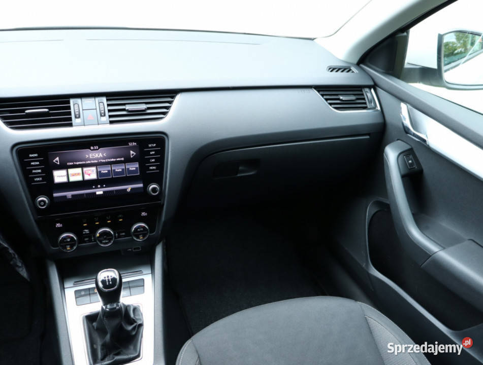 Skoda Octavia 16 TDI klimatyzacja Piaseczno