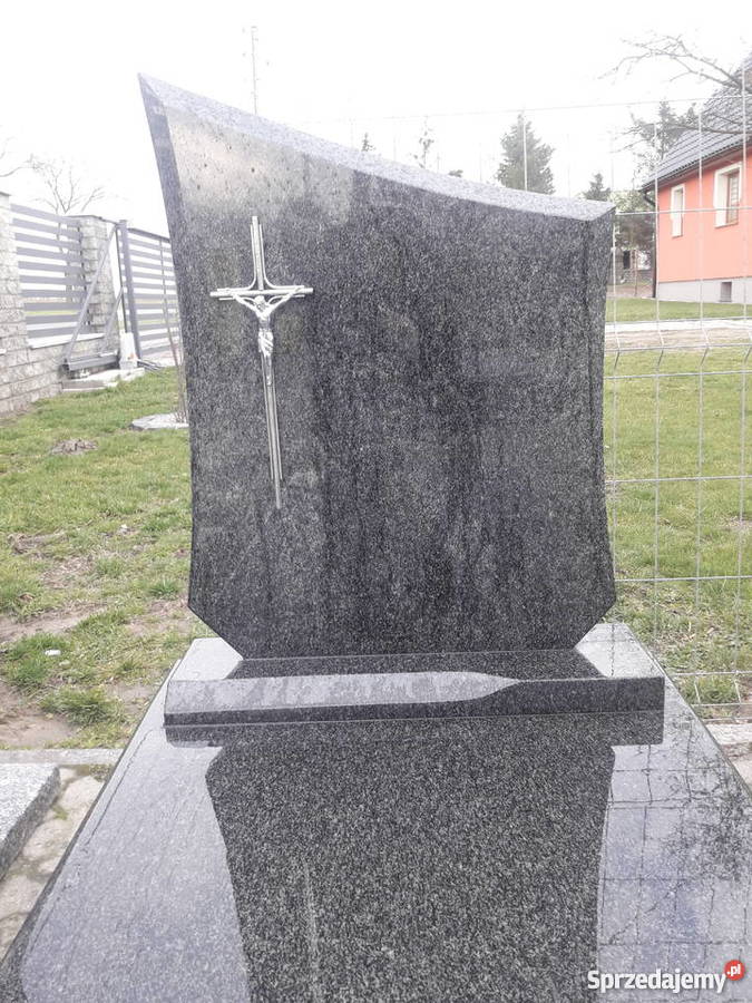 Nagrobek impala Strzegom