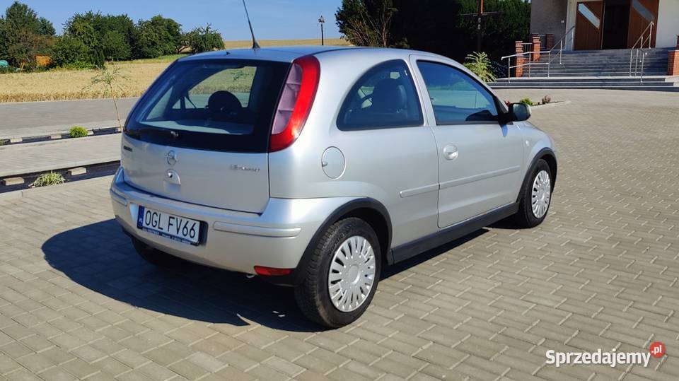 Opel Corsa 2005r 12 Twinport klimatyzacja Nieznaszyn