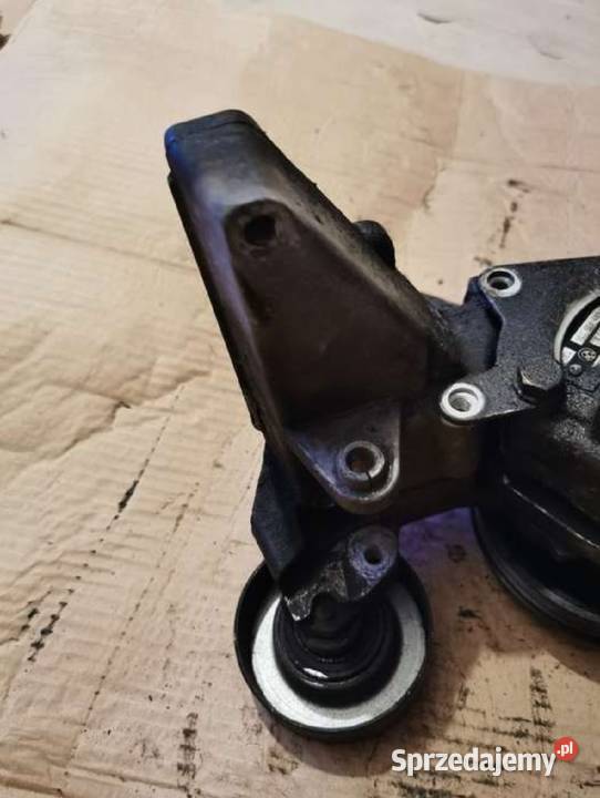 Łapa mocowanie pompy wspomagania BMW E34 E36 m51 Żory