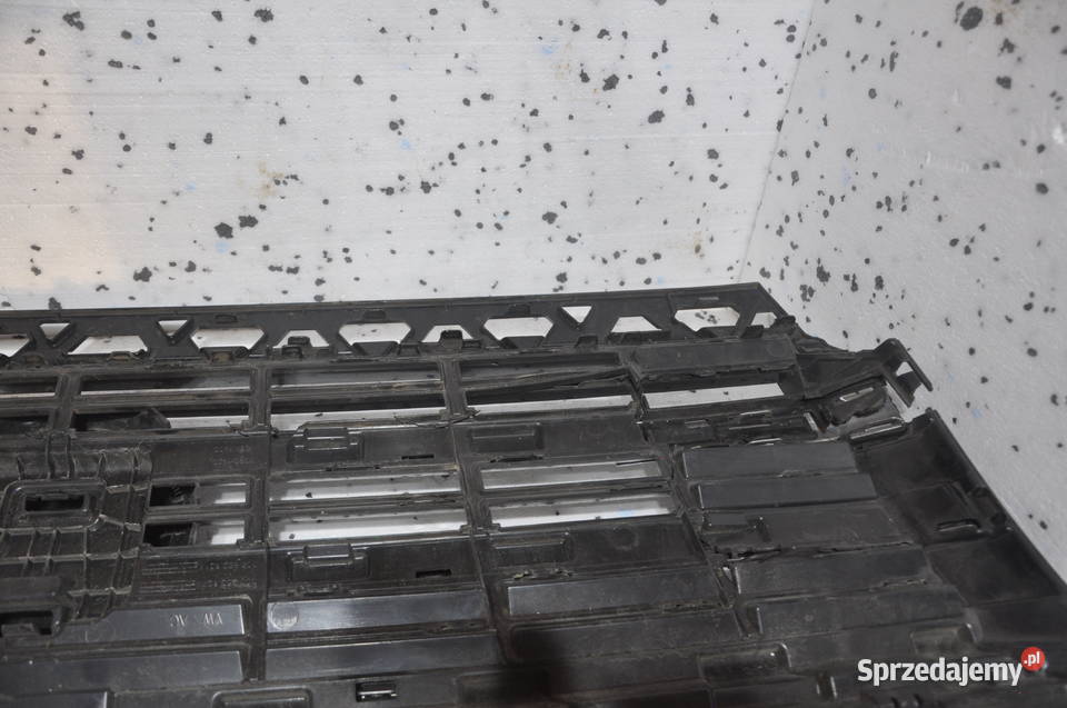 Volkswagen Crafter Maskownica Grill Atrapa chrom dostawcze