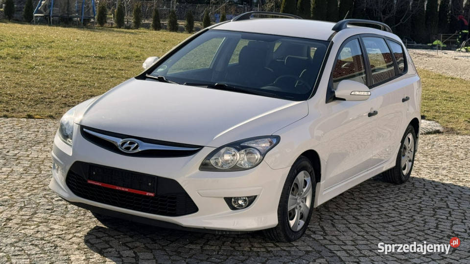 Hyundai i30 14 BENZ 110 Lift 2012 Przebieg ABS Strzegom