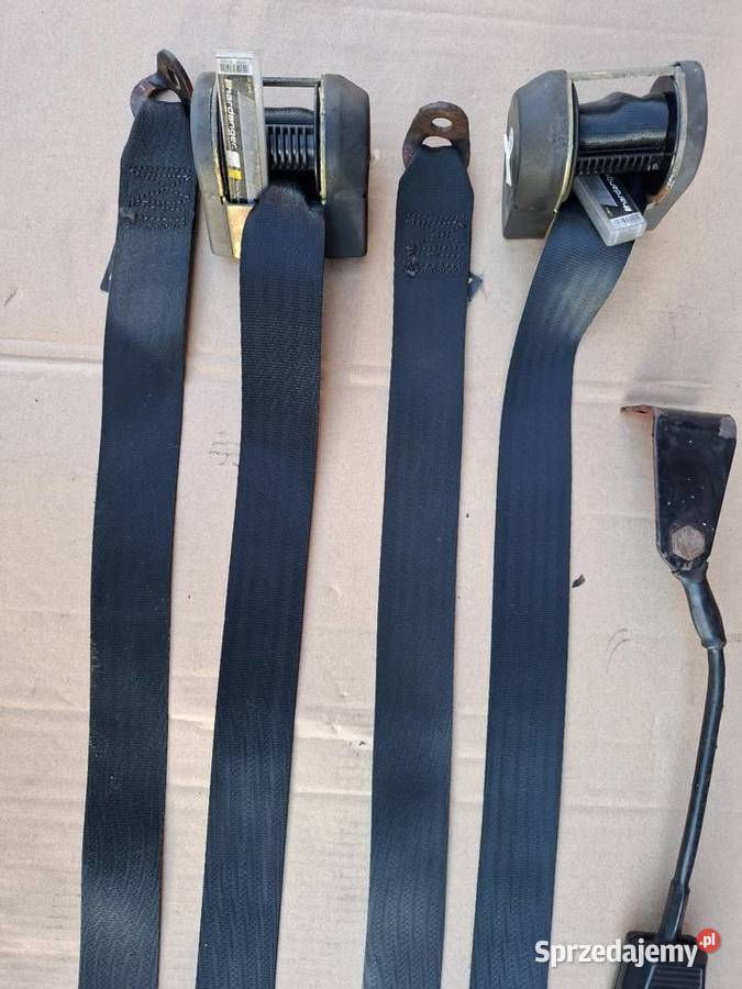 Pasy bezpieczeństwa przód przednie Fiat 126p osobowe Strzelce Opolskie sprzedam