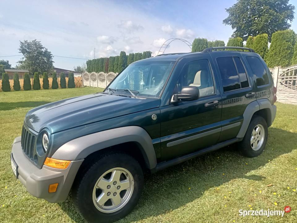 Jeep Liberty 28 CDR 2005r automat niski przebieg świętokrzyskie Kielce