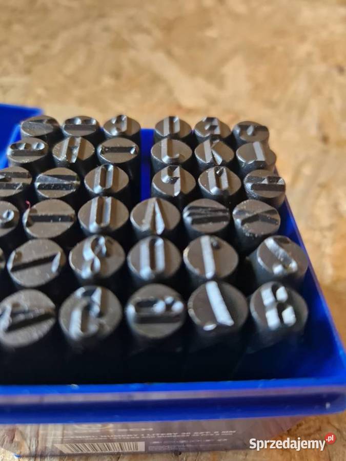 Numeratory litery i cyfry 8mm36el