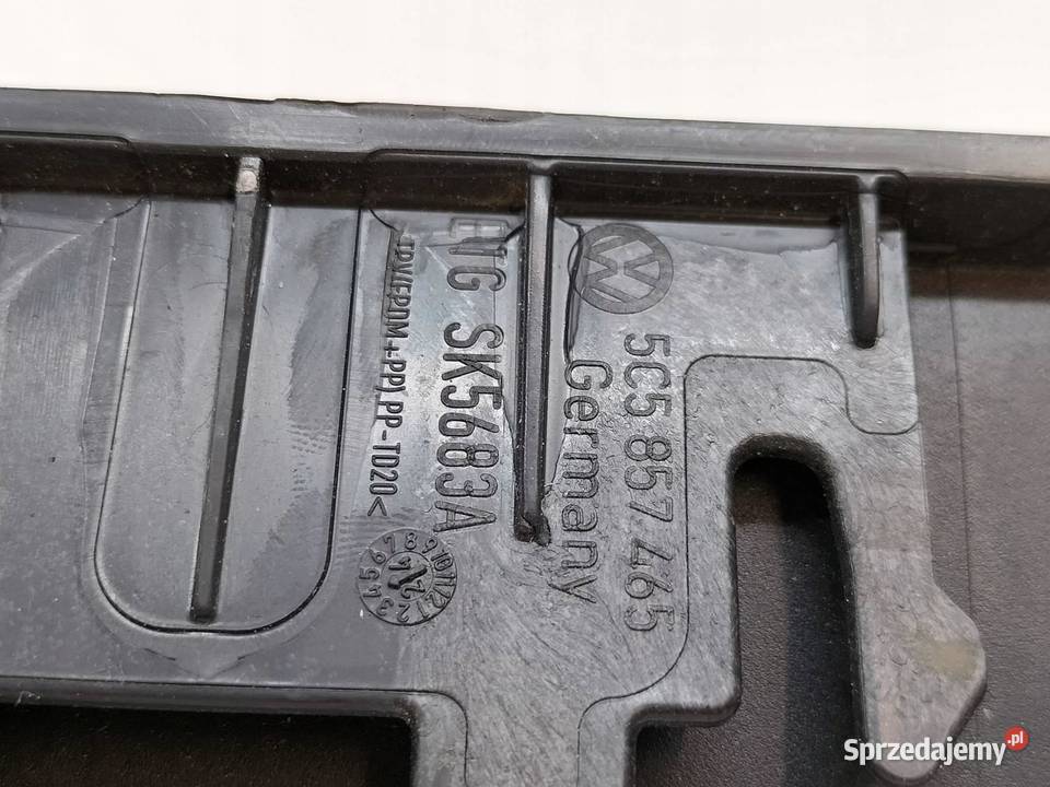 UCHWYTY NA OKULARY SCHOWEK 5C5857465 Skoda osobowe sprzedam