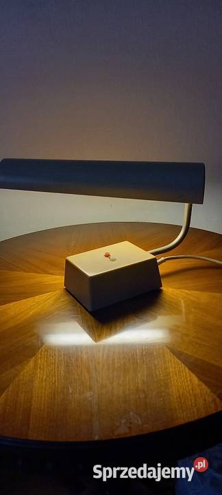 Oryginalna lampka biurkowa z lat 70 ub wieku Skierniewice