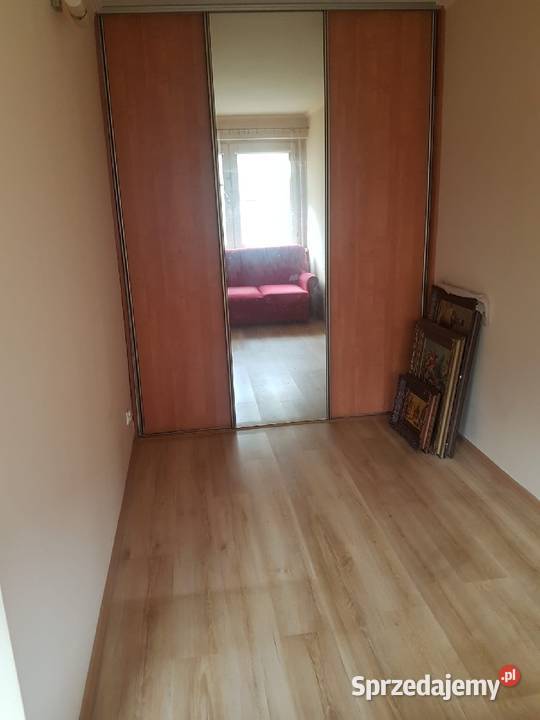 Sprzedam mieszkanie w bloku 3 pokoje