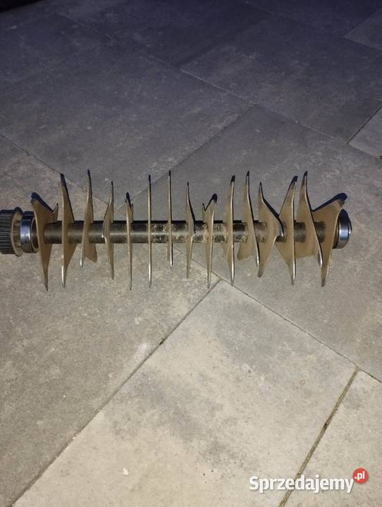 Wałek do wertykulatora SAA 10499 John Deere Babimost