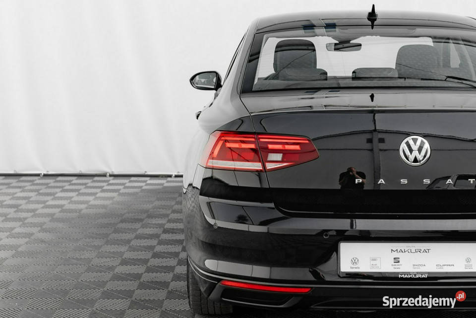 Volkswagen Passat 1PC8220 TDI Business DSG podgrzewane fotele Gdańsk sprzedam