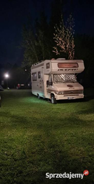 Klasyczny Kamper Fiat Ducato Gotowy do drogi 100 Opalenie