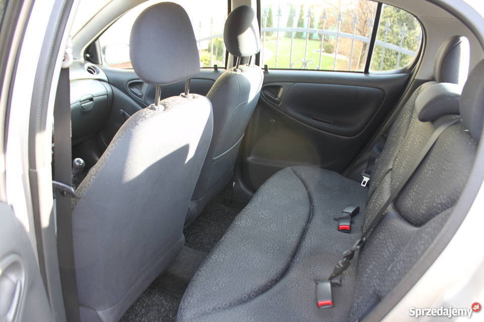 Toyota Yaris 5d 10 klima ABS CD sprzedam