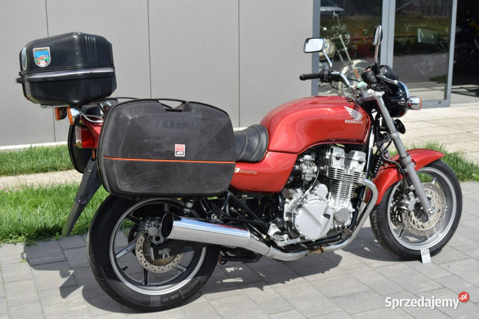 Honda CB 3 kufry Ładny stan 3 kufry 1 ręka z Rok produkcji 1993 Śrem
