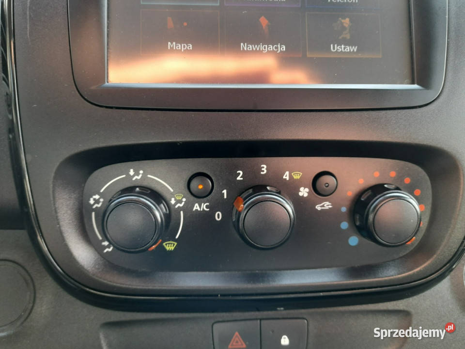Opel Vivaro Nawigacja czujniki parkowania Lipiany