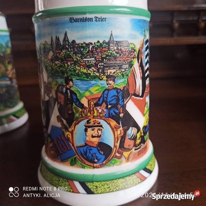Kufel z trąbką żołnierze niemieccy pierwsza Porcelana i szkło Gdańsk