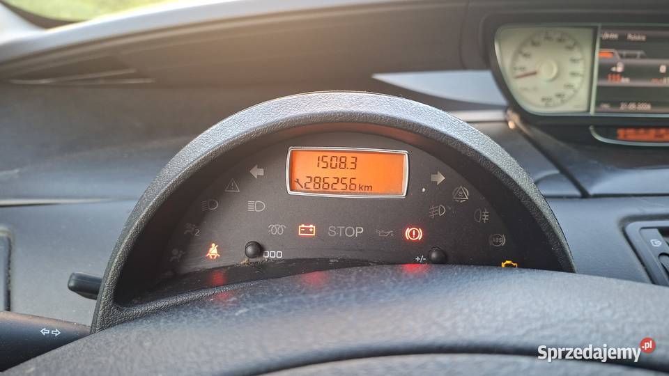 Citron C8 20 HDi Exclusive 2013 r 286256km Wałbrzych